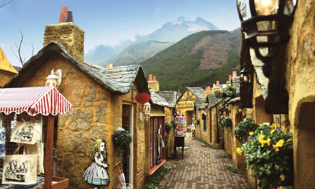 Experience the Charm of Yufuin Floral Village